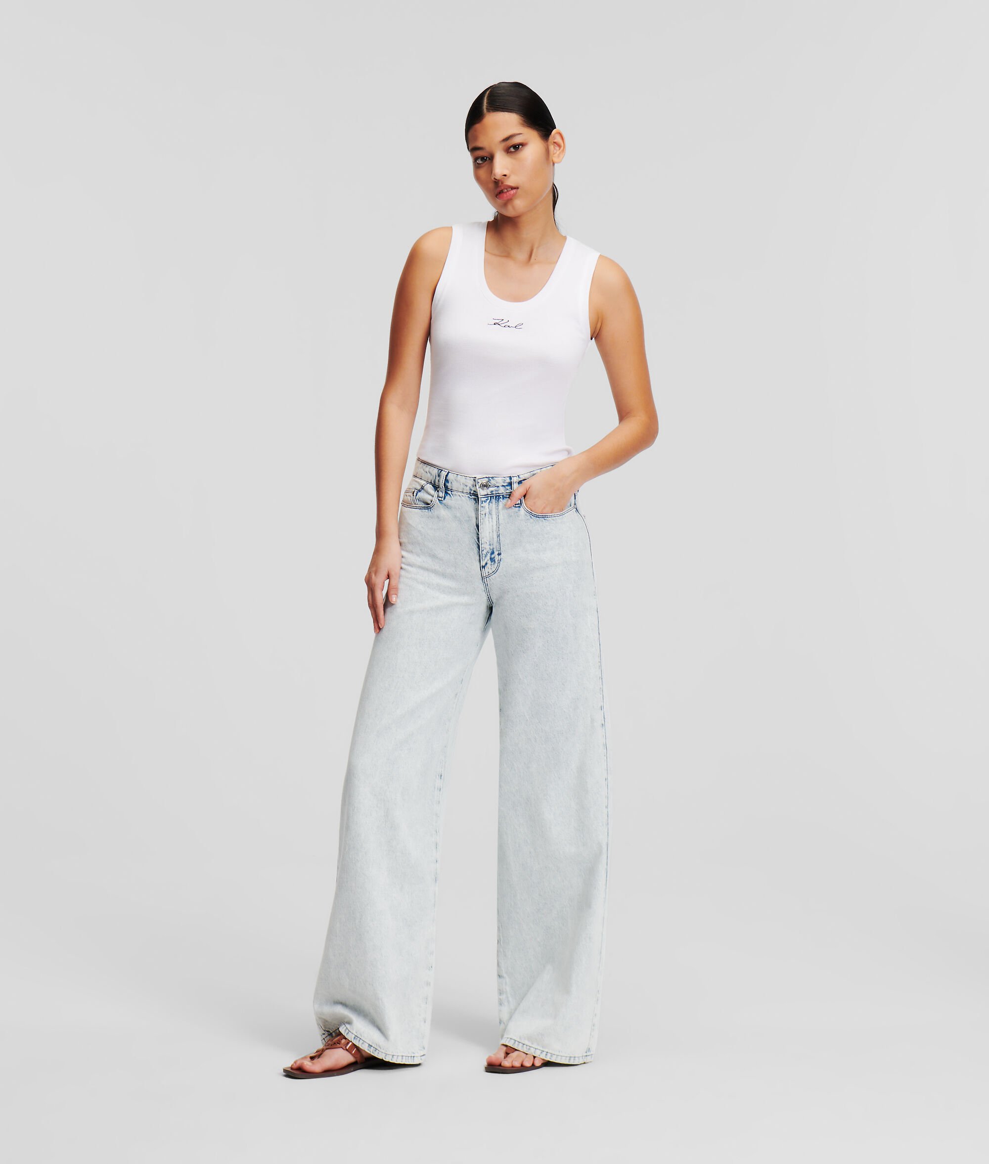 (image for) Bright Wide-Leg Mid-Rise Jeans